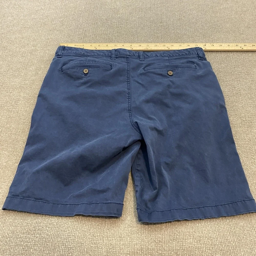 Tommy Bahama Shorts Mens 35 Blue Stretch Chino Relaxed Fit 10 Inch Inseam Casual